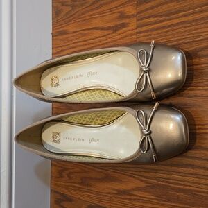 Anne Klein iflex Bronze Heels